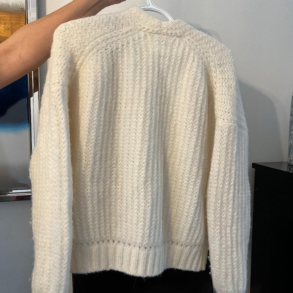 ARITZIA WOOL CARDIGAN - Picture 4 of 4